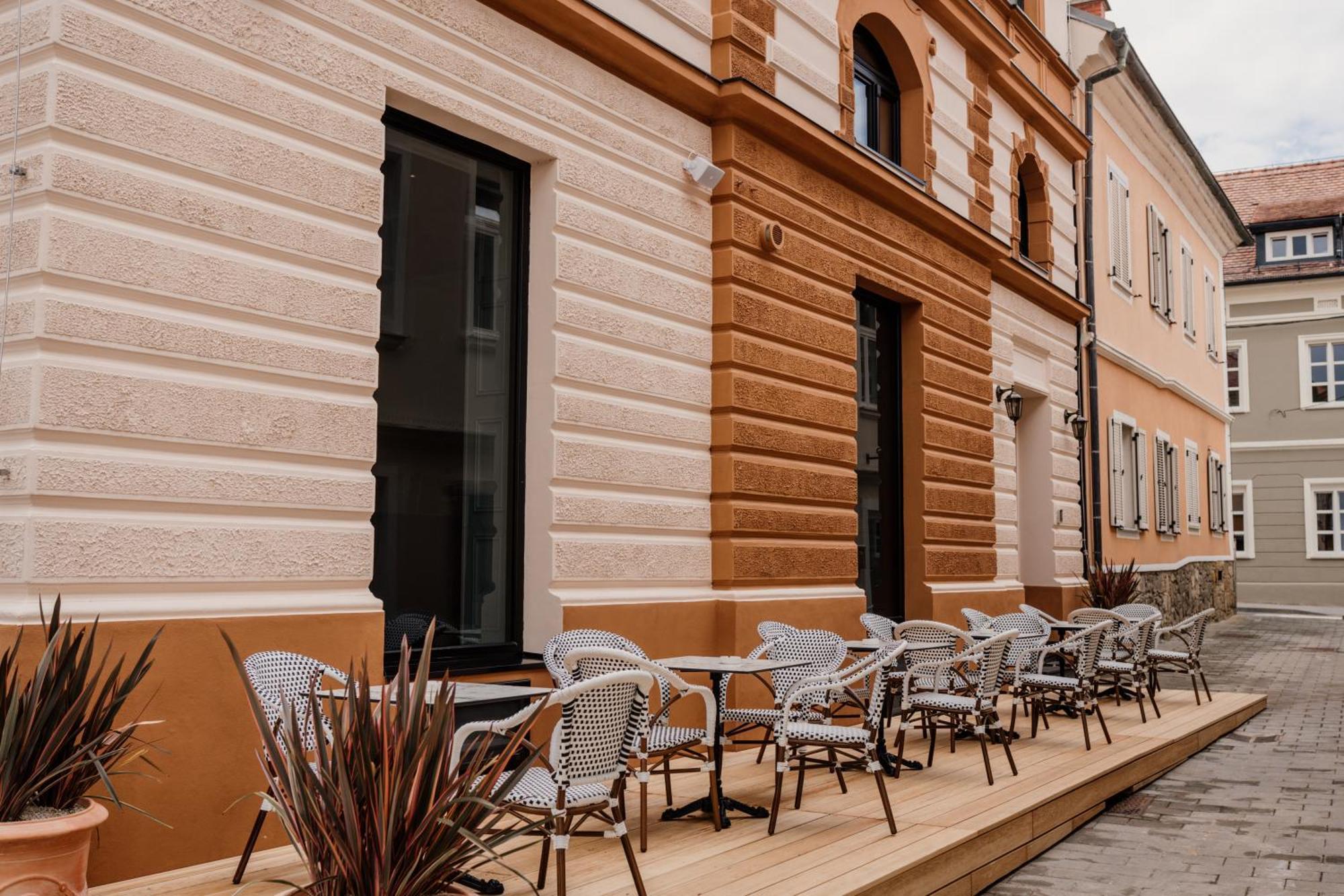 Grand Central Ljutomer Exterior photo
