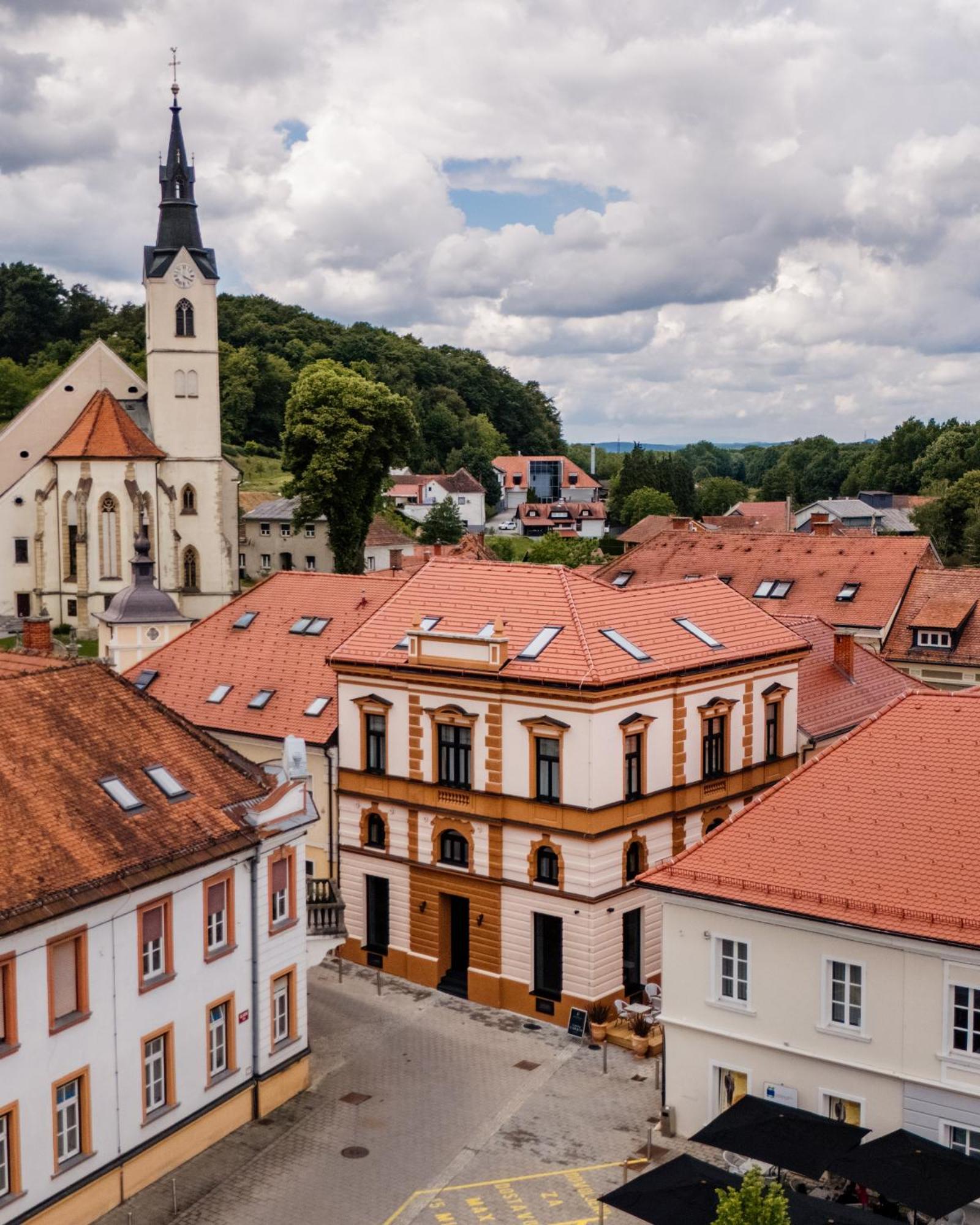 Grand Central Ljutomer Exterior photo